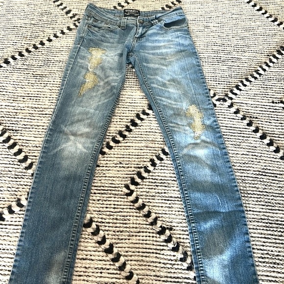 Thrill, Gold Thread Embellishments, Low-Rise, EUC, Size 3 Jrs or Size 2 Woman’s - Picture 3 of 11